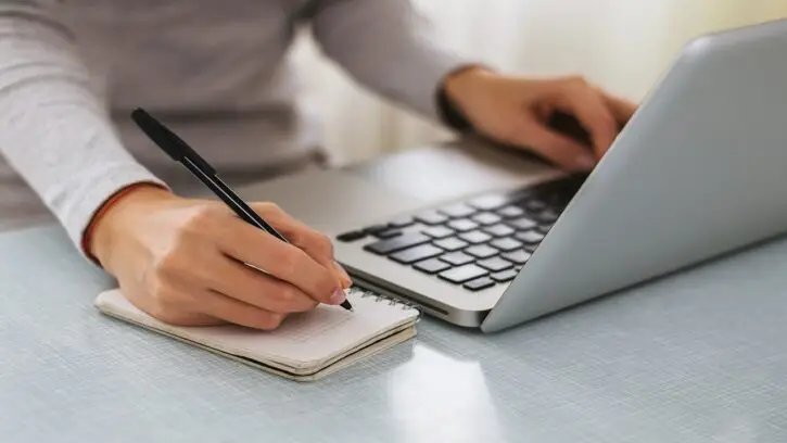 estudiar idiomas por internet. Aprender idiomas online